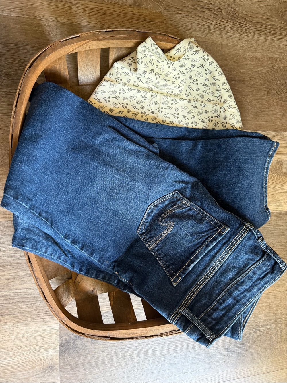 Silver Jeans dark blue denim with tan stitching